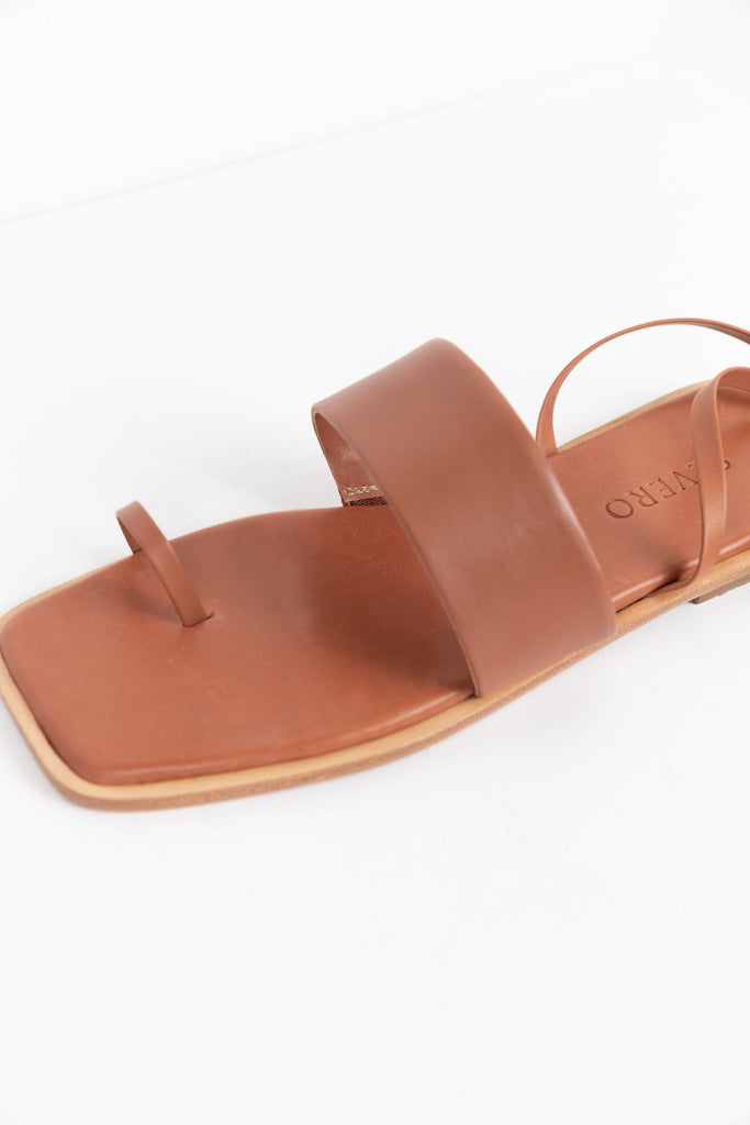 BOSSA TOE SANDAL - RUST